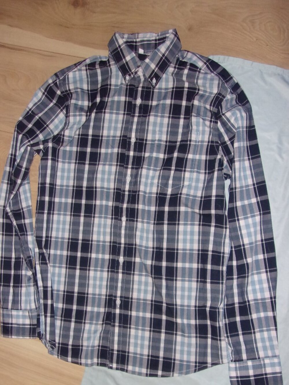 sonoma size medium men shirt casual dress white blue plaid button up down